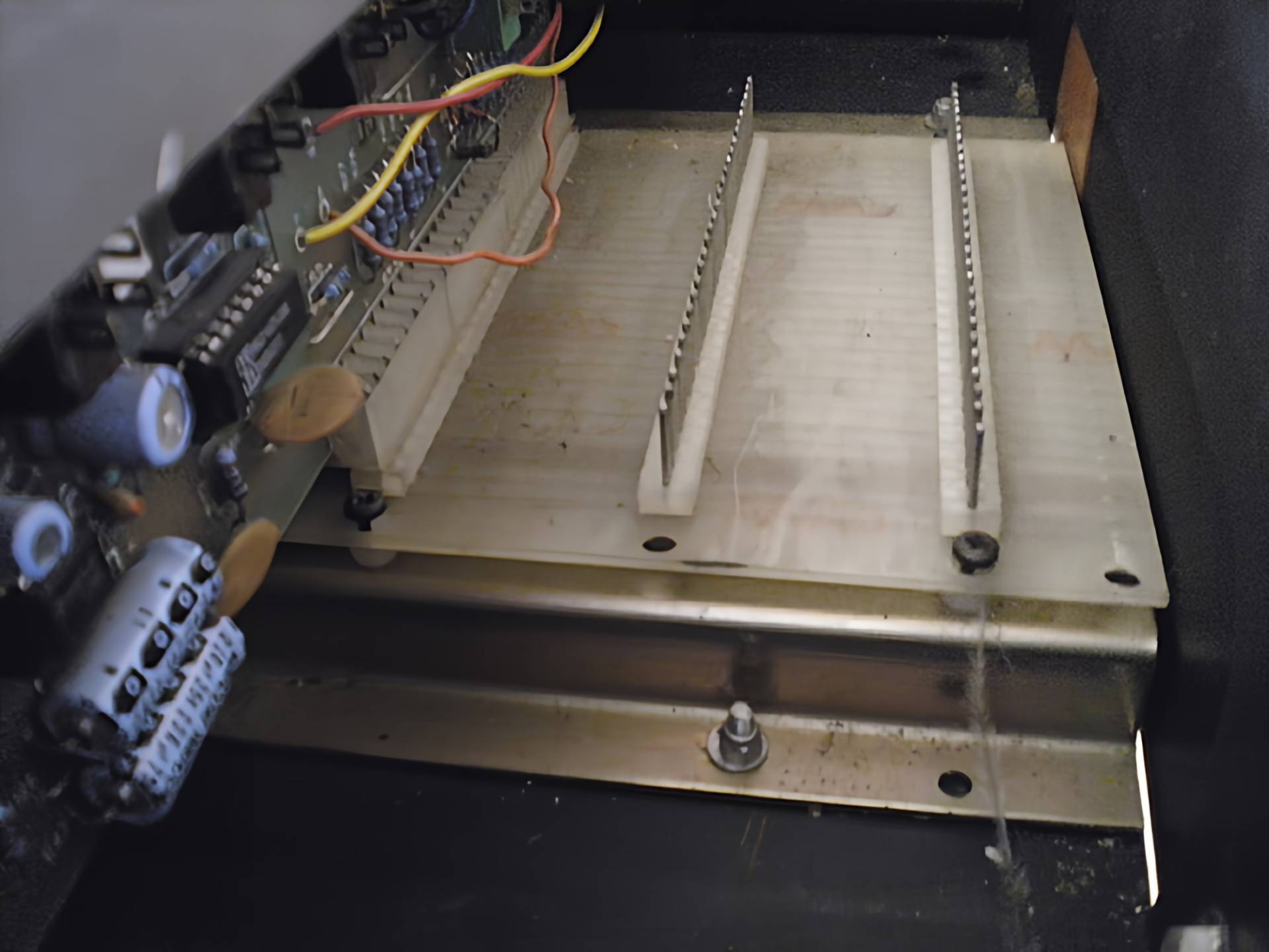 TRIKTRONICS